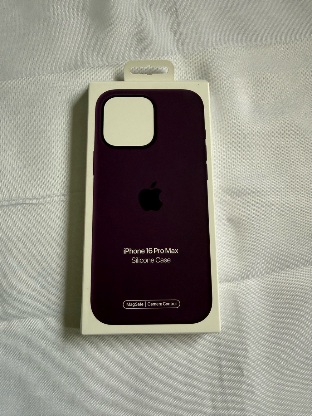 Apple Silicone Case for iPhone 16 Pro Max - Plum